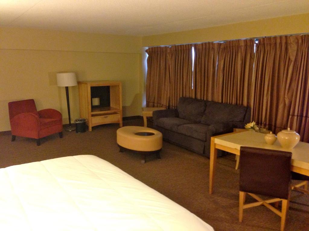 The Avalon And Conference Center 3*