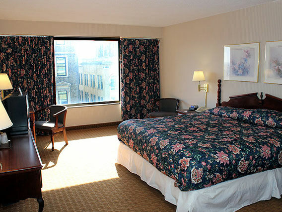 The Avalon And Conference Center Erie